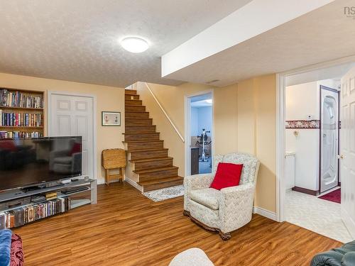 5442 Highway 2, Grand Lake, NS 