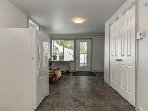 5442 Highway 2, Grand Lake, NS 