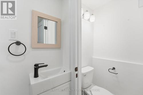 16 Stalbridge Avenue, Brampton, ON - Indoor Photo Showing Bathroom