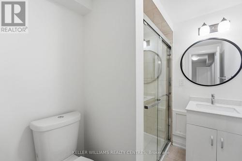 16 Stalbridge Avenue, Brampton, ON - Indoor Photo Showing Bathroom