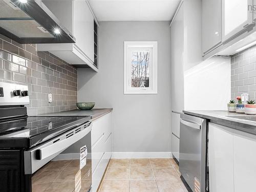 104 158 Farnham Gate Road, Halifax, NS 