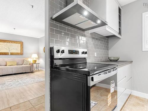 104 158 Farnham Gate Road, Halifax, NS 