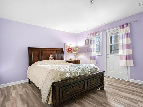 104 158 Farnham Gate Road, Halifax, NS 