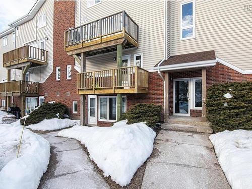 104 158 Farnham Gate Road, Halifax, NS 