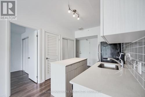 208 - 408 Browns Line, Toronto, ON - Indoor Photo Showing Kitchen