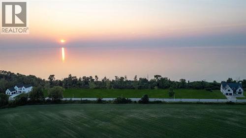 7015 Blue Coast Heights, Plympton-Wyoming, ON 