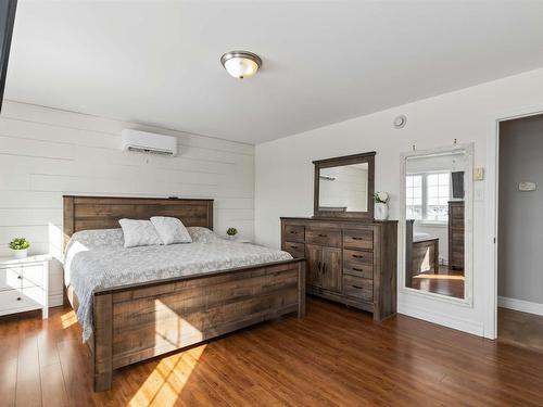 17 Harbourview Inn Loop, Salmon River Bridge, NS 