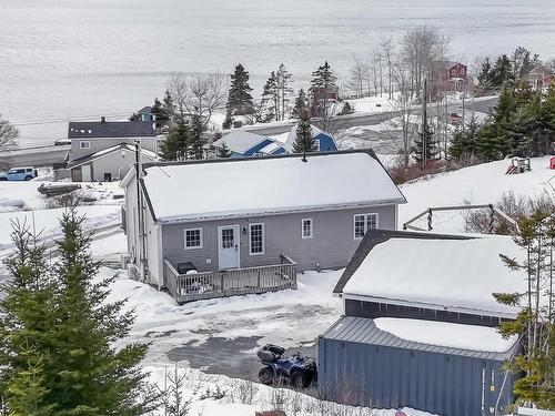 17 Harbourview Inn Loop, Salmon River Bridge, NS 