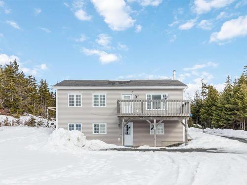 17 Harbourview Inn Loop, Salmon River Bridge, NS 