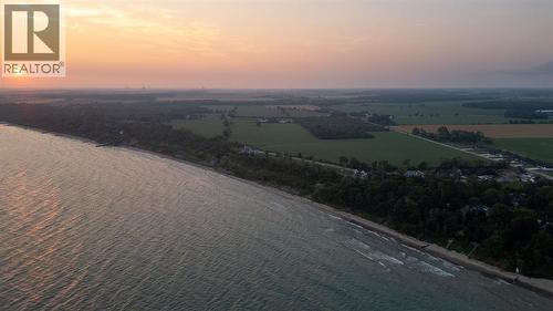 7031 Blue Coast Heights, Plympton-Wyoming, ON 