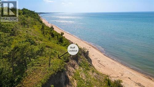 7031 Blue Coast Heights, Plympton-Wyoming, ON 