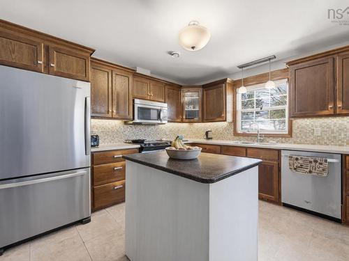 24 Rand Street, Hantsport, NS 