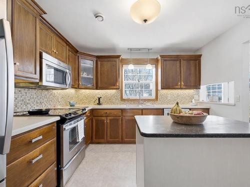 24 Rand Street, Hantsport, NS 