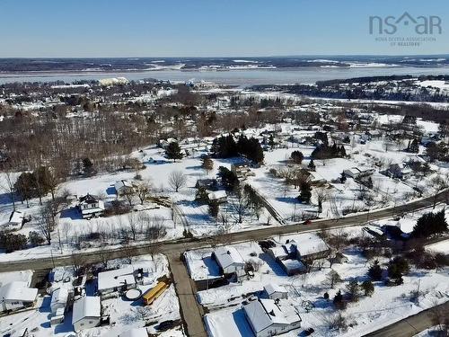 24 Rand Street, Hantsport, NS 