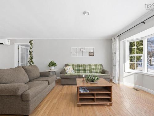 24 Rand Street, Hantsport, NS 