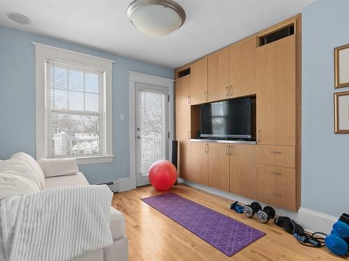 1588 Chestnut Street, Halifax, NS 