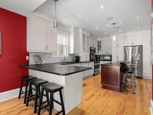 1588 Chestnut Street, Halifax, NS 