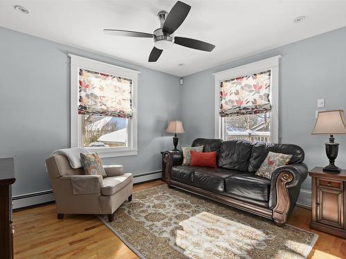 1588 Chestnut Street, Halifax, NS 