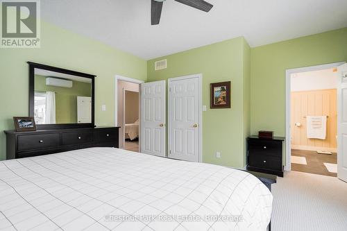 28 Boyd Crescent, Oro-Medonte (Moonstone), ON - Indoor Photo Showing Bedroom