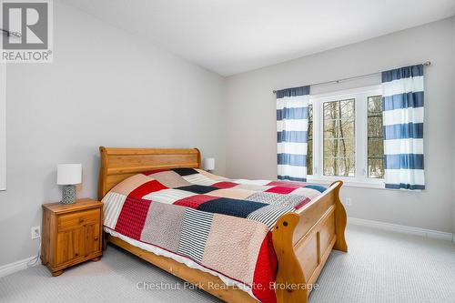 28 Boyd Crescent, Oro-Medonte (Moonstone), ON - Indoor Photo Showing Bedroom