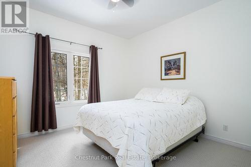 28 Boyd Crescent, Oro-Medonte (Moonstone), ON - Indoor Photo Showing Bedroom