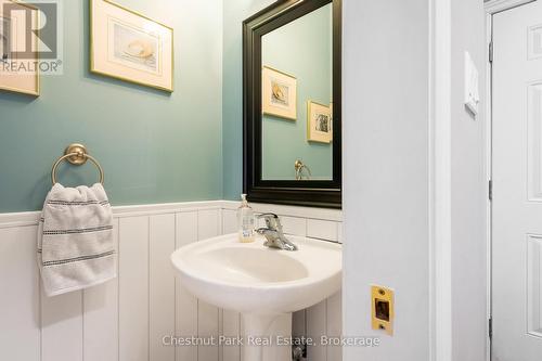 28 Boyd Crescent, Oro-Medonte (Moonstone), ON - Indoor Photo Showing Bathroom