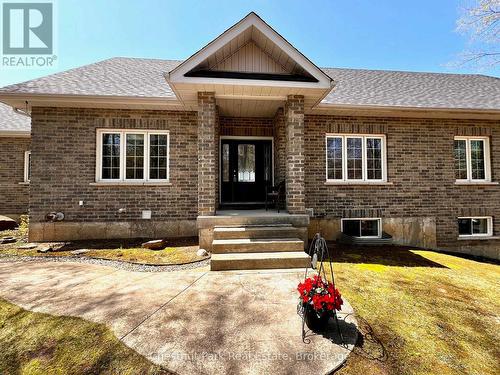 28 Boyd Crescent, Oro-Medonte (Moonstone), ON - Outdoor