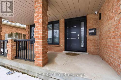 41 Keefer Road, Thorold, ON - Outdoor With Exterior