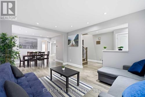 41 Keefer Road, Thorold, ON - Indoor Photo Showing Living Room