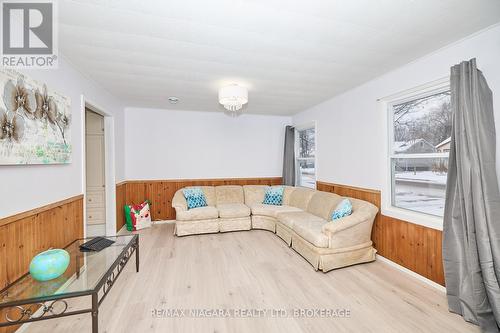 60 Dunkirk Road, Welland (Lincoln/Crowland), ON - Indoor