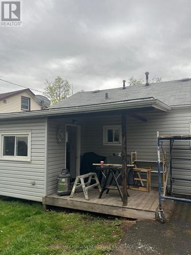 60 Dunkirk Road, Welland (Lincoln/Crowland), ON - Outdoor