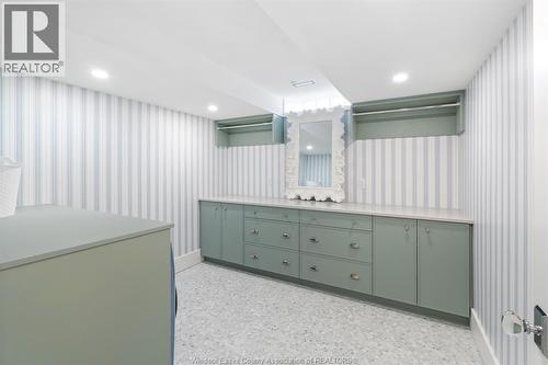 256 Pentilly Road, Tecumseh, ON - Indoor