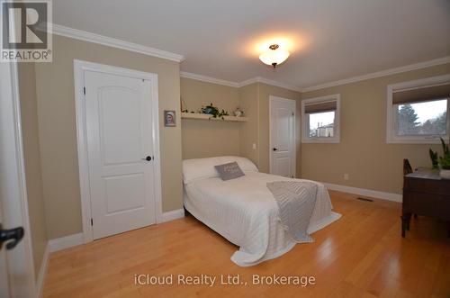 6539 Tripoli Terrace, Mississauga, ON - Indoor Photo Showing Bedroom