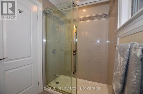 6539 Tripoli Terrace, Mississauga, ON - Indoor Photo Showing Bathroom