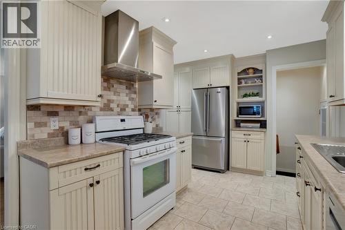 14 Hearth Crescent, Kitchener, ON - Indoor Photo Showing Kitchen