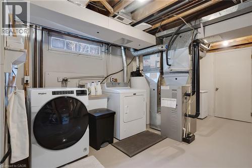 14 Hearth Crescent, Kitchener, ON - Indoor Photo Showing Laundry Room