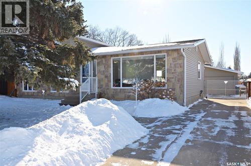 28 Malta Crescent, Saskatoon, SK - Outdoor
