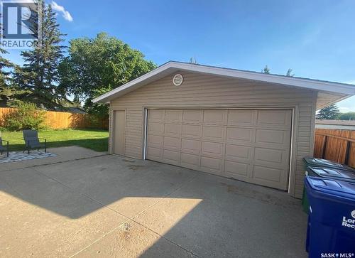 28 Malta Crescent, Saskatoon, SK - Outdoor