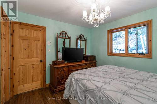 1219 Marathon Drive, Minden Hills (Minden), ON - Indoor Photo Showing Bedroom