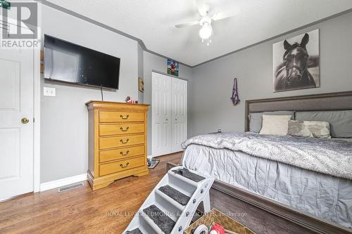 28 Bob Seguin Drive, Laurentian Hills, ON - Indoor Photo Showing Bedroom