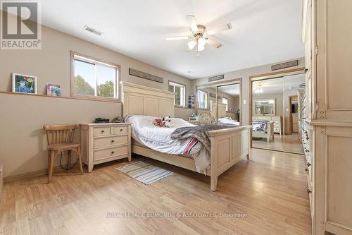 28 Bob Seguin Drive, Laurentian Hills, ON - Indoor Photo Showing Bedroom
