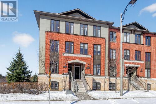 633C CHAPMAN MILLS DRIVE  Ottawa, ON K2J 5T1