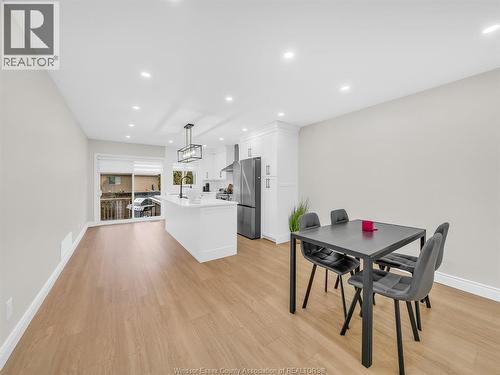 433 Rosewood, Lakeshore, ON - Indoor Photo Showing Dining Room