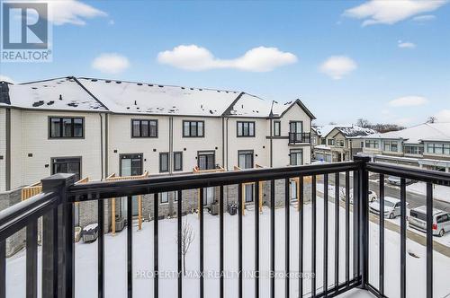 775 Chinook Path, Oshawa, ON - Outdoor