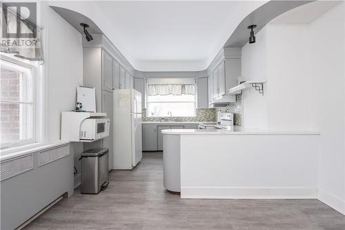 14 Domenico Street, Copper Cliff, ON - Indoor Photo Showing Kitchen