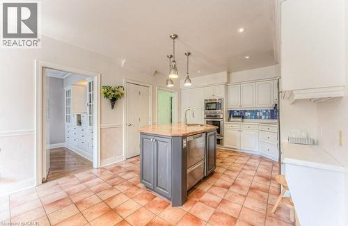 71 Rusholme Road, Kitchener, ON - Indoor Photo Showing Kitchen