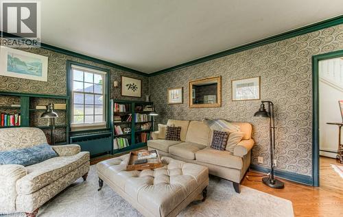 71 Rusholme Road, Kitchener, ON - Indoor Photo Showing Living Room