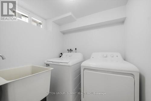 22 Oak Street, Welland, ON - Indoor Photo Showing Laundry Room