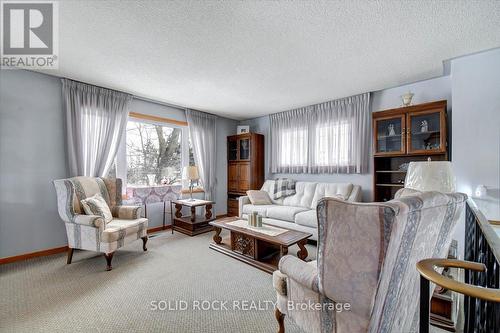 Spacious - 111 Church Street, Trent Hills, ON - Indoor Photo Showing Living Room