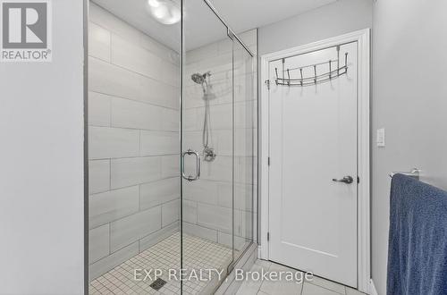 25 Virginia Crescent, Belleville (Thurlow Ward), ON - Indoor Photo Showing Bathroom